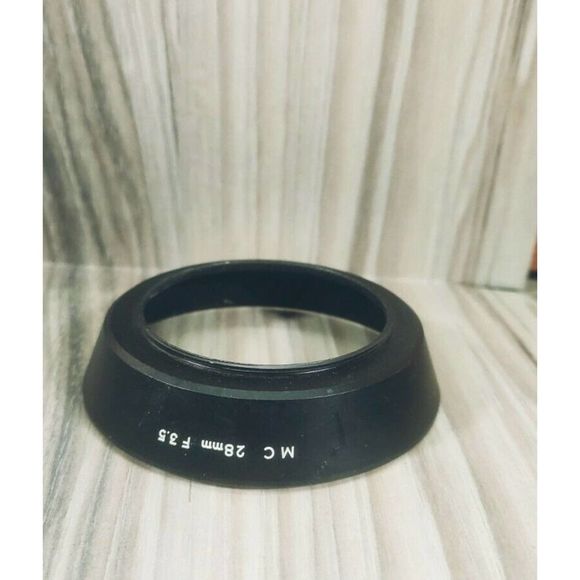 VINTAGE MINOLTA 55MM SCREW IN LENS HOOD FOR 28MM F: 3.5 MC WIDE ANGLE LENSES - Picture 1 of 8